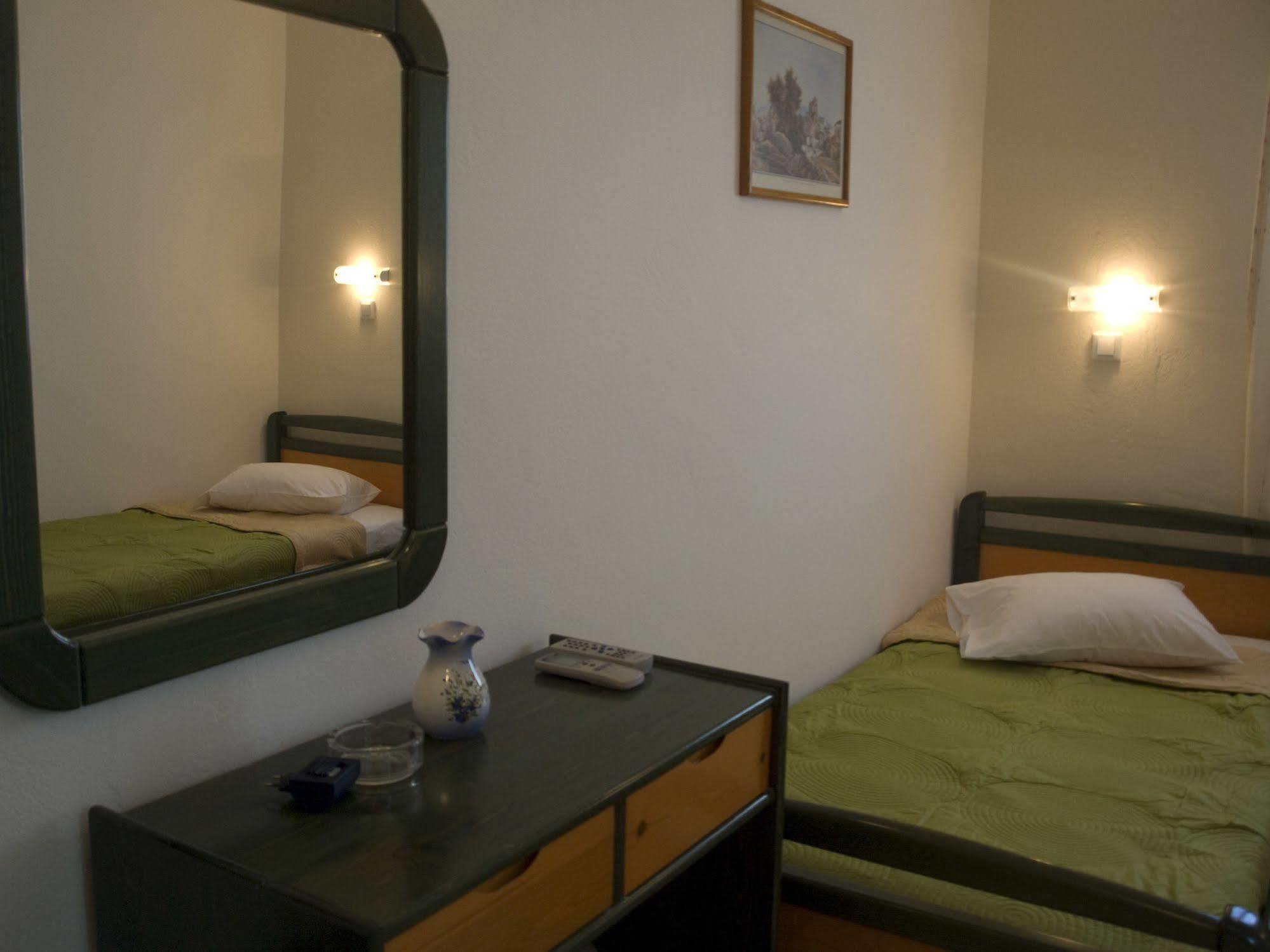 Galaxy Hotel Mylopotas Dış mekan fotoğraf